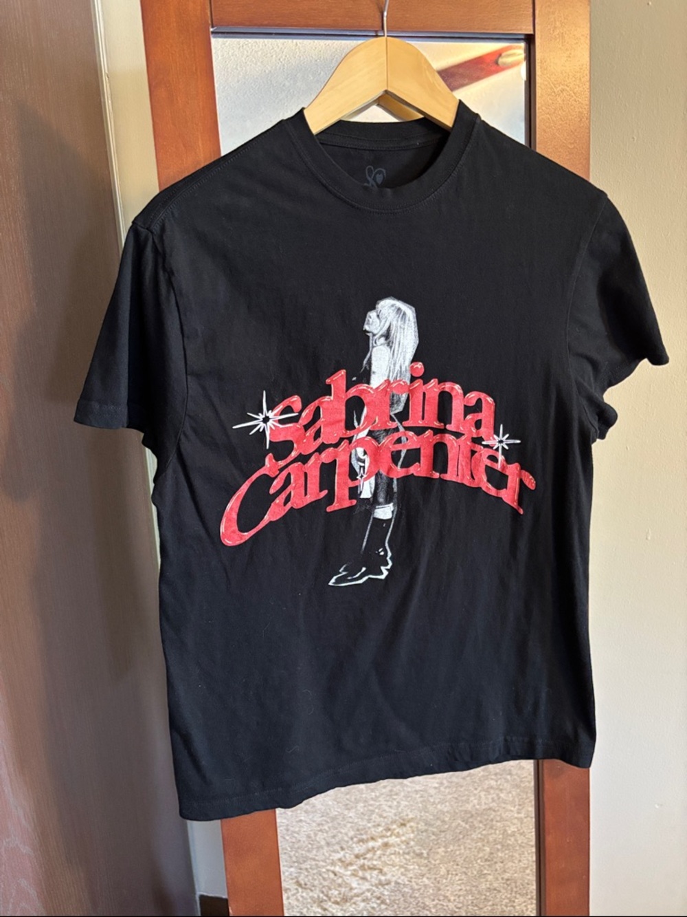 Sabrina Carpenter Merch Black T-shirt Size Medium